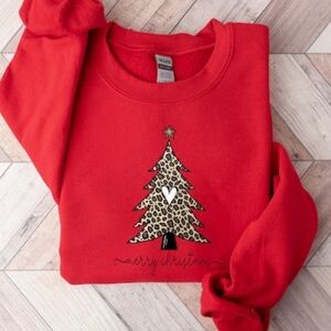 Merry Christmas Sweatshirt with Leopard Tree